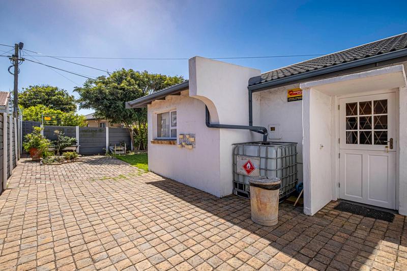 4 Bedroom Property for Sale in Malabar Eastern Cape